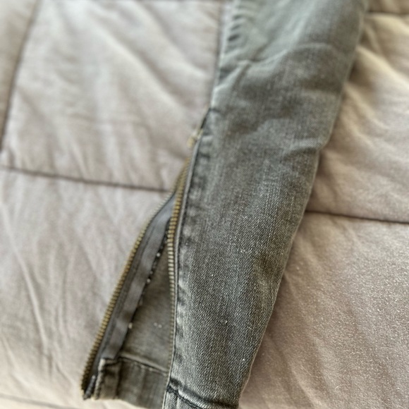 Anine Bing iron grey jeans with zippers - Picture 14 of 15